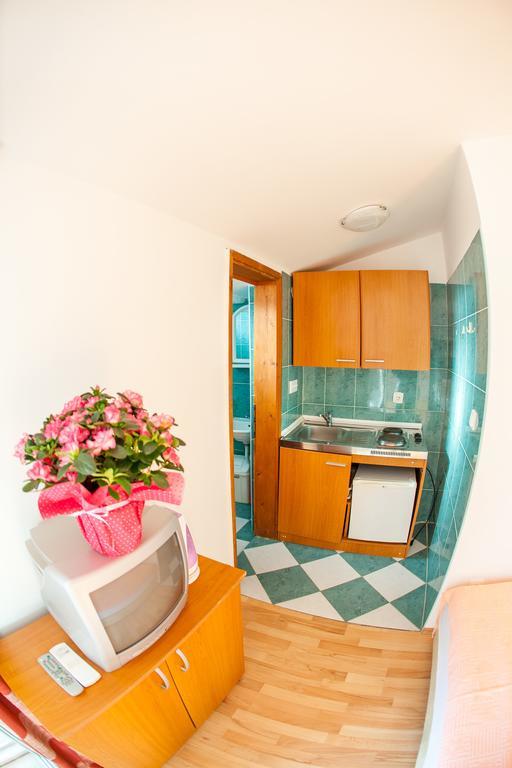 Rosa Guest house 2*